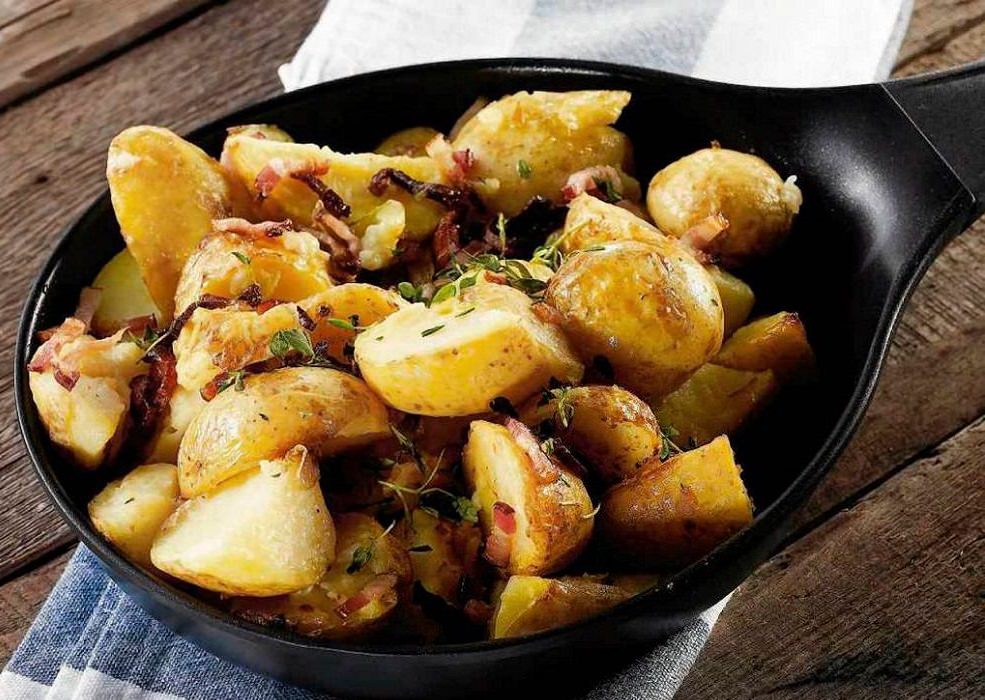 Buttery Delicious And Crispy Italian Roasted Potatoes Recipe ⋆ Food Curation 