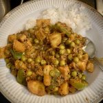 i-cooked-aloo-matar-for-the-whole-family-with-some-roasted-v0-y5kkc48uzwsb1